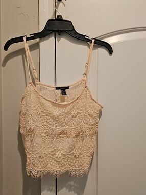 Forever 21 Cream Lace Scalloped Cami